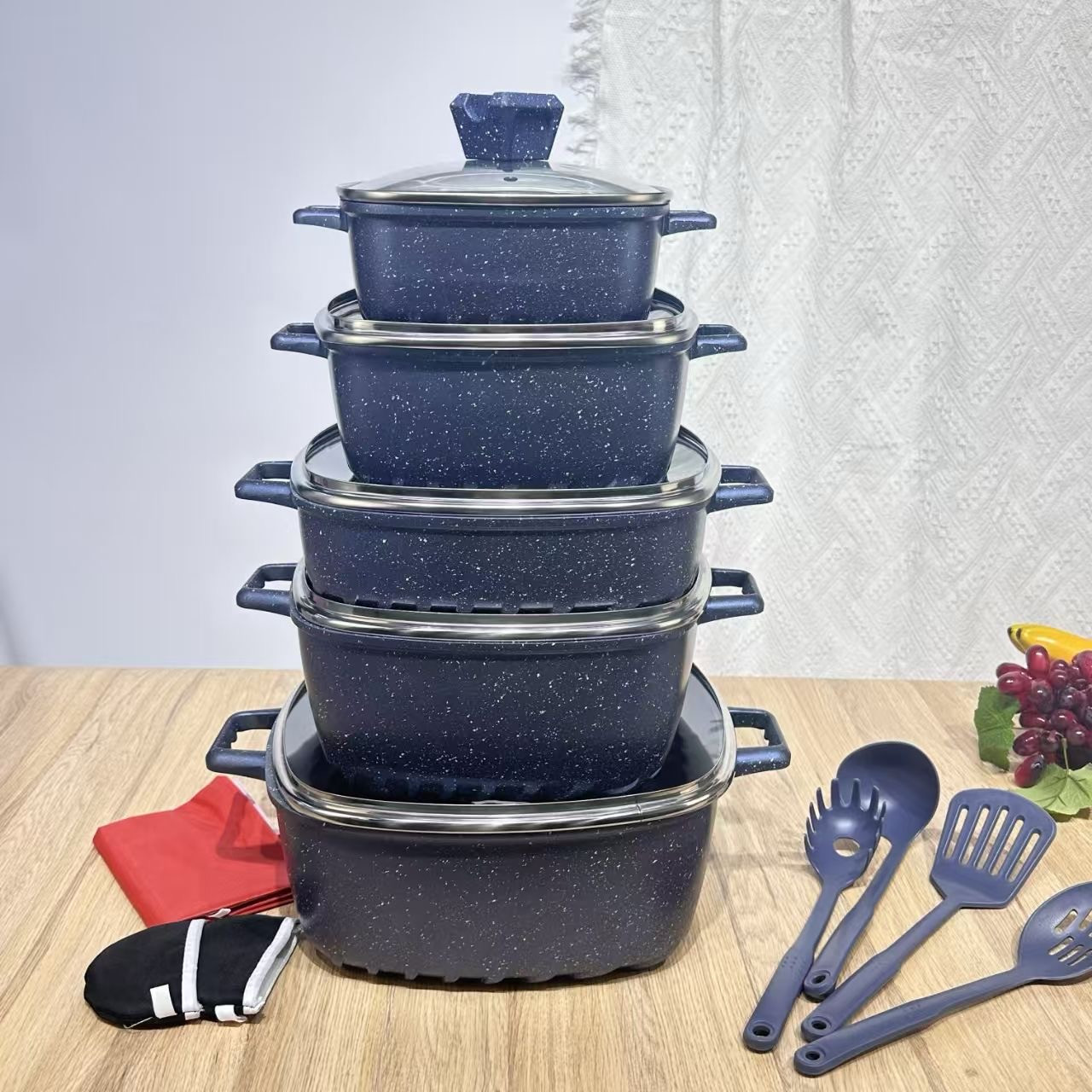 Kitchenware